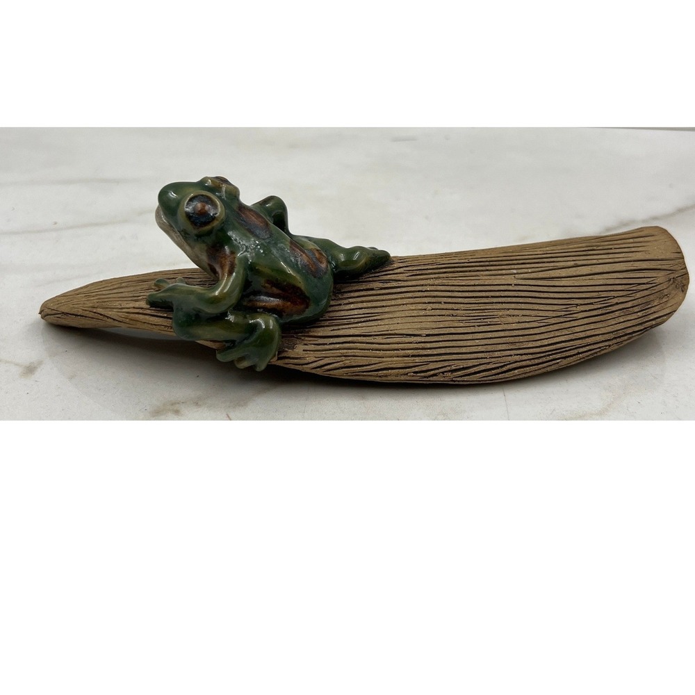 Wolff Studio Pottery Green Glazed Frog on Textured Branch Figurine 8 Inch